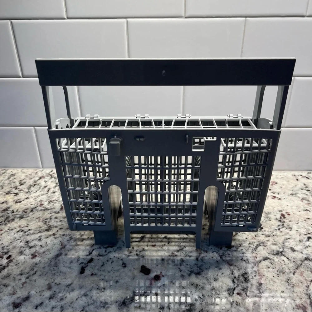 Bosch authentic dishwasher cutlery basket - Picture 2 of 6